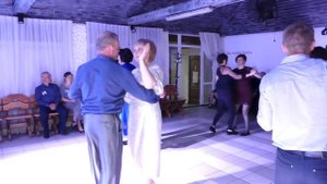 А НА НАШІЙ ВУЛИЦІ - ВЕСІЛЬНА ПОЛЬКА. ГУРТ РОСА 2021. @narodni_pisni