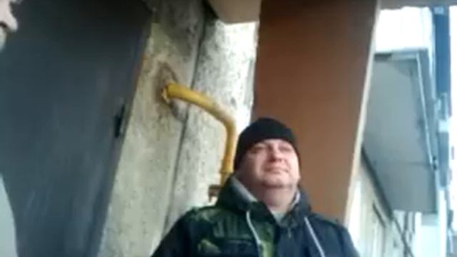 04- неудачная попытка попасть в подъезд.mp4 смотреть онлайн