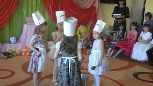 Танец поварят. МБДОУ "Детский сад "Вишенка"