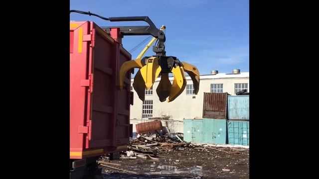 Купили новый ломовоз,поставили на учёт,получили номера,смотрите в следующем видео,ломовоз в работе!