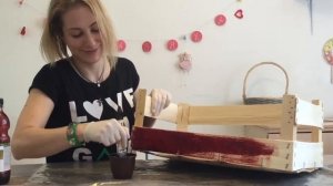 ЛЕЖАНКА ДЛЯ КОШЕК И МАЛЕНЬКИХ СОБАК. Как сделать уютную лежанку из ящика для овощей!