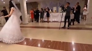 азербайджанский девушка на свадьбе Супер Лезгинка 2015