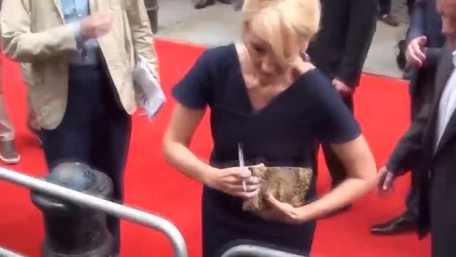 Доигрались! WB хотят новые фильмы по Гарри Поттеру и умоляют Джоан Роулинг спасти компанию от краха смотреть онлайн