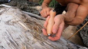 OП@СНАЯ встреча. Выживание на необитаемом острове. Подводная охота в океане. Поймал лангуста. №43