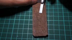 Укорачиваем кожаный ремень со стороны пряжки