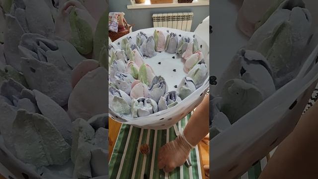 Собираем букет из зефирных тюльпанов.Красиво и вкусно!!!