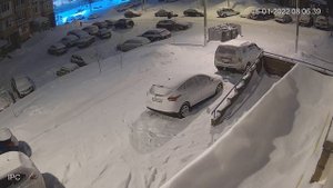 упал, сломал ногу