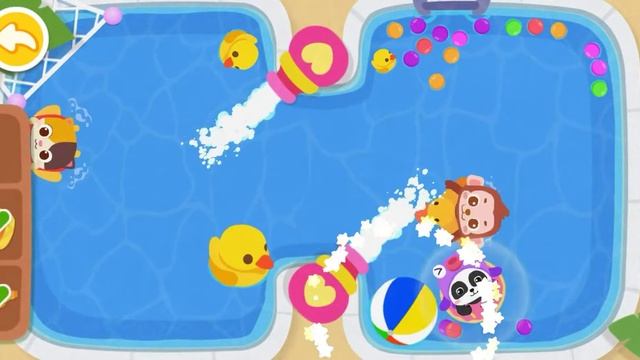 Эмилия играет 《Город мечты маленькой панды》