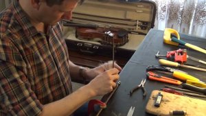 Замена волоса в скрипичном смычке