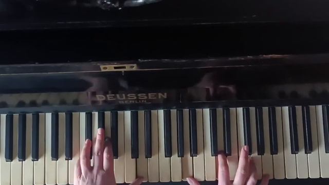 Музыка из фильма Амели. Amelie - Yann Tiersen (испольнитель Анна Рудометова) смотреть онлайн