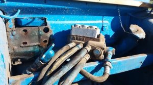 Трактор Т-40 и распределитель