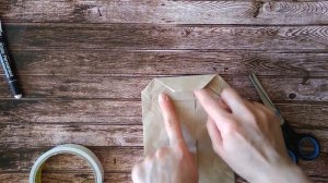 Подарочный пакет из крафт-бумаги своими руками за 5 минут. Упаковка подарков.