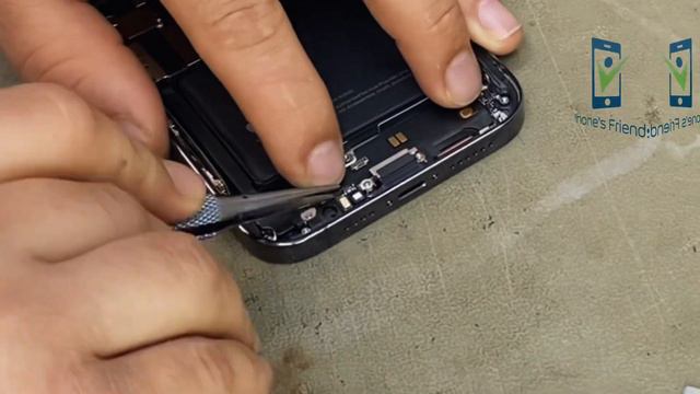 Замена задний крышки IPhone 14 Pro Max смотреть онлайн