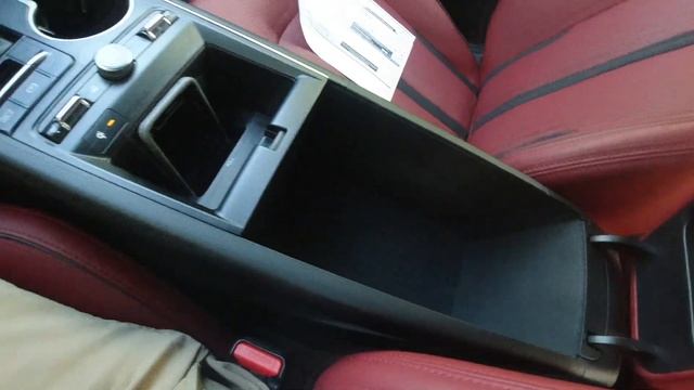 The 2021 Kia K5 Looks Like a Sport Sedan but Doesn't Quite Drive Like One смотреть онлайн