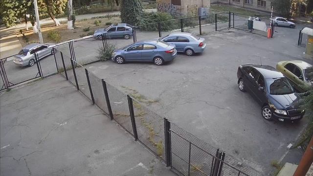 Hikvision DS-2CE16H0T-ITF (3.6 мм) в режиме 5 Мп смотреть онлайн