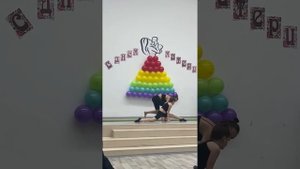 йога вдвоем с ребёнком. День Матери в школе.