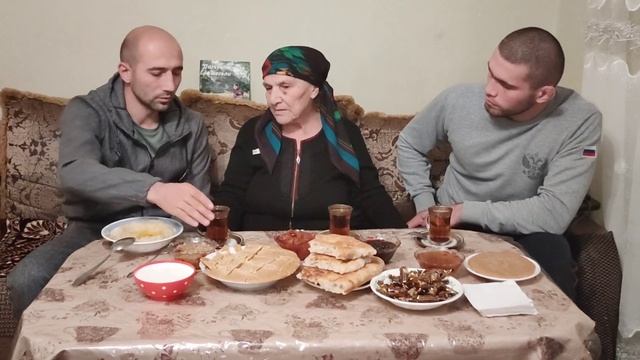 Моя бабушка про жизнь и традиции в ее молодые годы ? #дагестан #традиции #россия #горы #бабушка смотреть онлайн