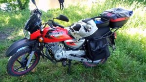 Bajaj Boxer 125 и пассажир!