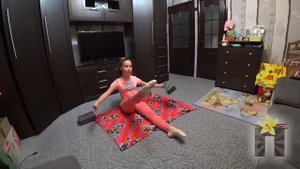 РАСПАКОВКА КУБИКОВ ДЛЯ ЙОГИ + УПРАЖНЕНИЯ НА РАСТЯЖКУ