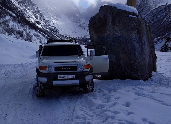 Дрифт TOYOTA FJ CRUISER смотреть онлайн