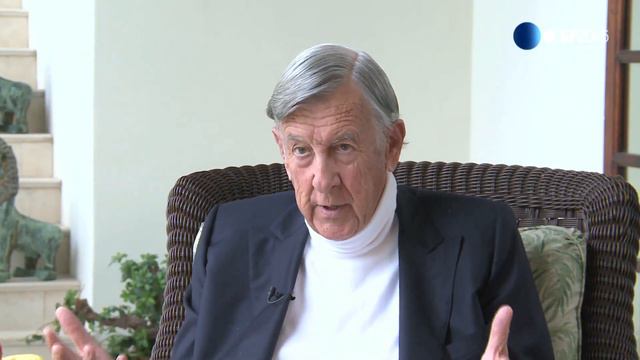 Dr. James Martin — A crunch is coming смотреть онлайн