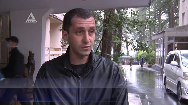 Беслан Цвижба провел инспекционную поездку в пансионат «Айтар» в котором проживают на карантине кур