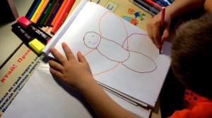 Рисуем вместе с ребенком (4-5 лет) бабочку