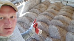 Заливка пола, для курятника.