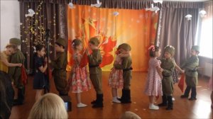 Инсценировка военной песни старшая группа 2 ДО 8 Школа 536