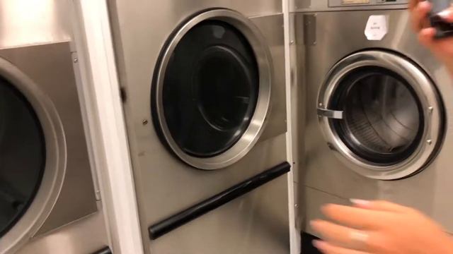 Парижский влог // ночной Париж, похмелье и красивые французы смотреть онлайн