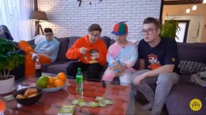 НАМ ПОДКИНУЛИ РЕБЁНКА