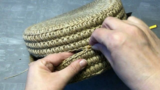Классическая  КРУГЛАЯ СУМОЧКА из джута "Рондо" С ЗАСТЕЖКОЙ МОЛНИЯ ! ( часть 3 )