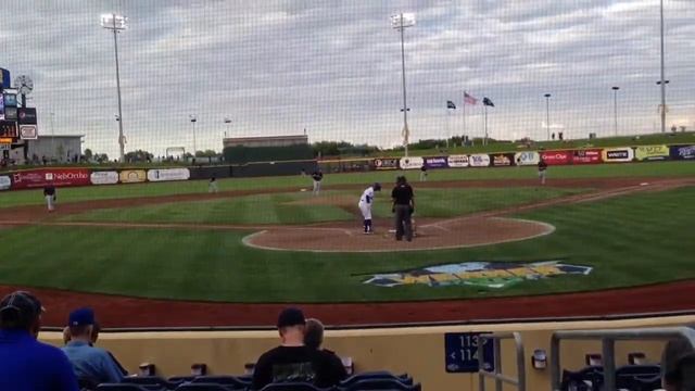 Epic Baseball Game part 1 смотреть онлайн