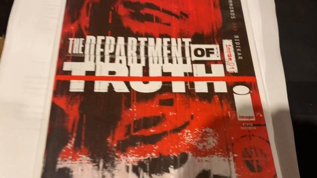 Another huge #whatsmovingwithD #guygardner #dc #marvel #hotcomics #milesmorales смотреть онлайн