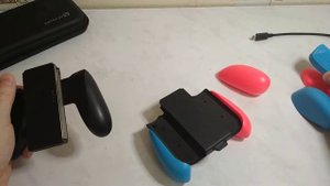 Приобрел Заряжающий Грип-Джой-Кон для Nintendo Switch