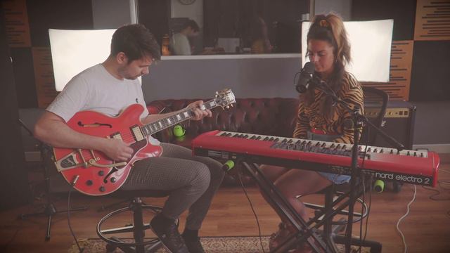 Play God (Sam Fender Cover) - Eloise Fabbri // Mikey Ferbrache смотреть онлайн