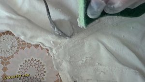Исчезнут ли рыжие пятна с футболки, если ...