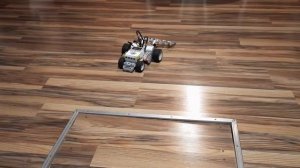 Трактор с навесным культиватором из Лего