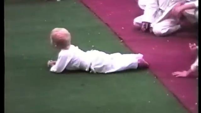 1996 год Рекламный ролик клуба "Тигренок" смотреть онлайн