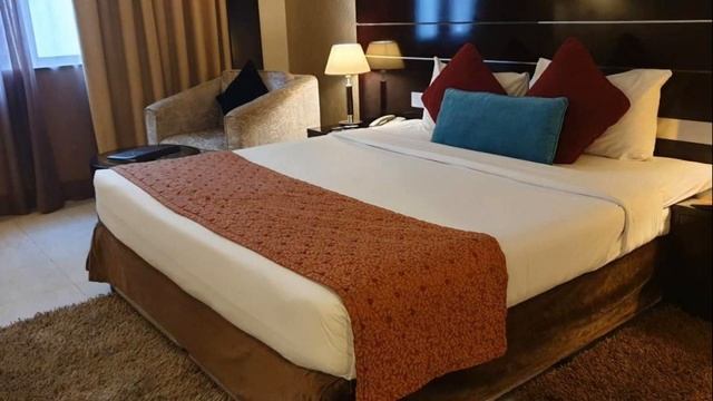 Landmark Riqqa Hotel, Dubai, United Arab Emirates смотреть онлайн