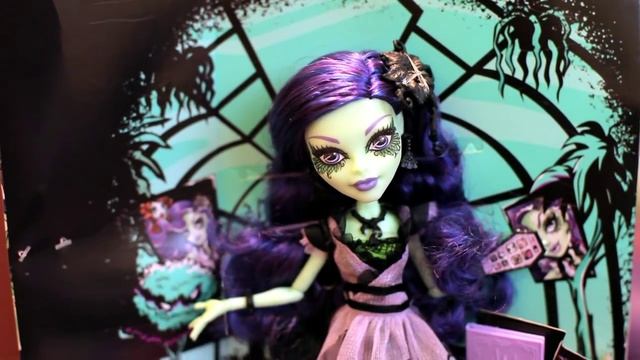 Обзор куклы Monster High Amanita Nightshade Аманита Найтшейд на русском языке смотреть онлайн