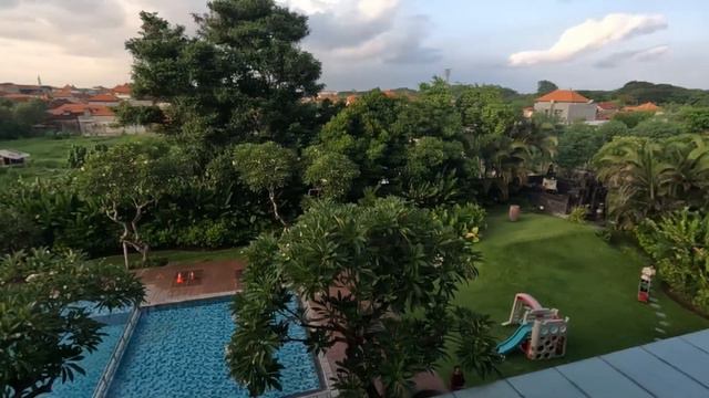 Обзор отеля на лучшем курорте Бали! Hotel Santika Siligita Nusa Dua