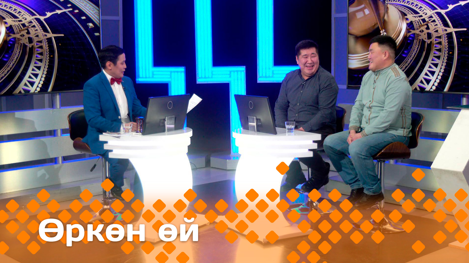 Программа передач нвк саха. Номер телефона ватсап нвк саха якутия. Тв программа магадан. Нвк саха логотип. Нвк саха логотип.