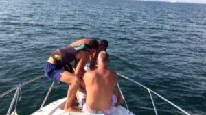 катание на катере , чем закончилась морская прогулка