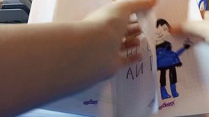 Смотрю свои старые блокноты с детства (Кринжовые рисунки).