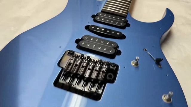 Ibanez Prestige RG2550E - Gibson Pelham Blue by Sims Custom Shop смотреть онлайн