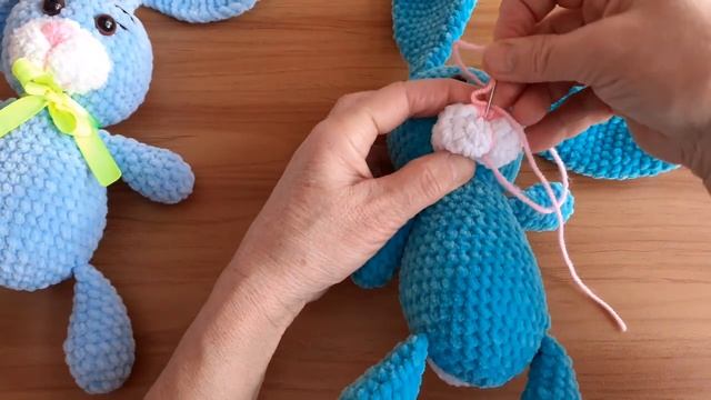 Зайчик ,, Ушастик , крючком.ч 3.оформление. смотреть онлайн