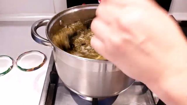 Самый быстрый способ консервации щавеля!The fastest method of preserving sorrel! смотреть онлайн