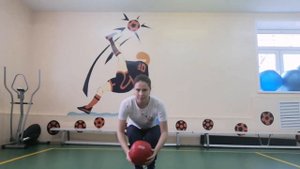 Комплекс упражнений с набивными мячами