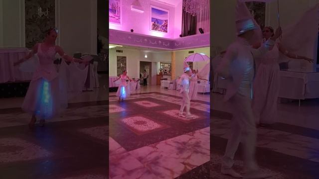 первый танец жениха и невесты